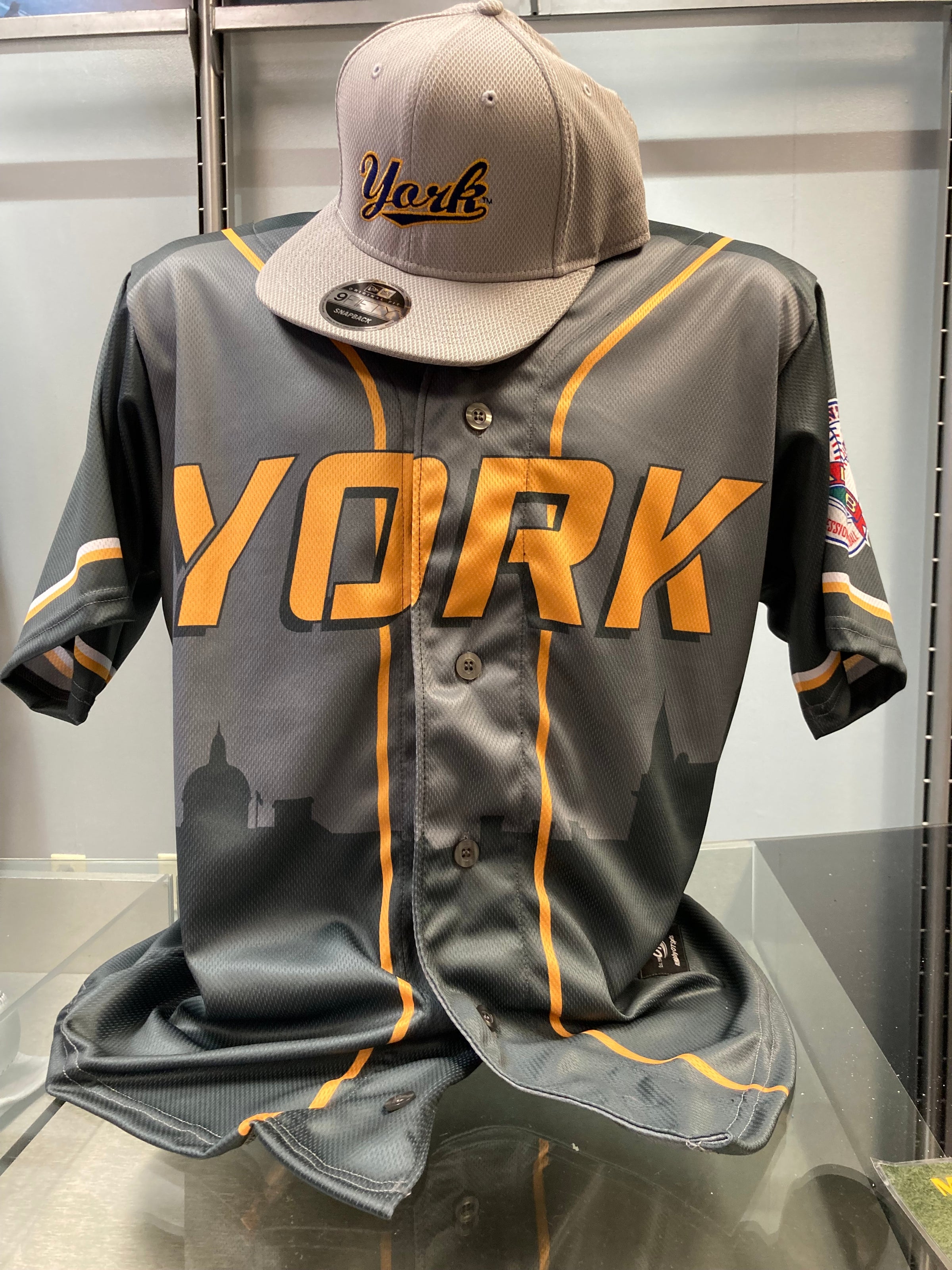 Official Yomiuri Giants Replica Jersey - Away